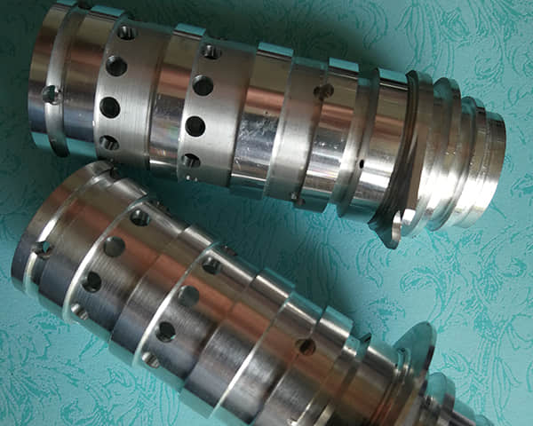 High-Performance Custom Fasteners & Fluid Connectors | Precision Threaded Adapters and Fittings 
