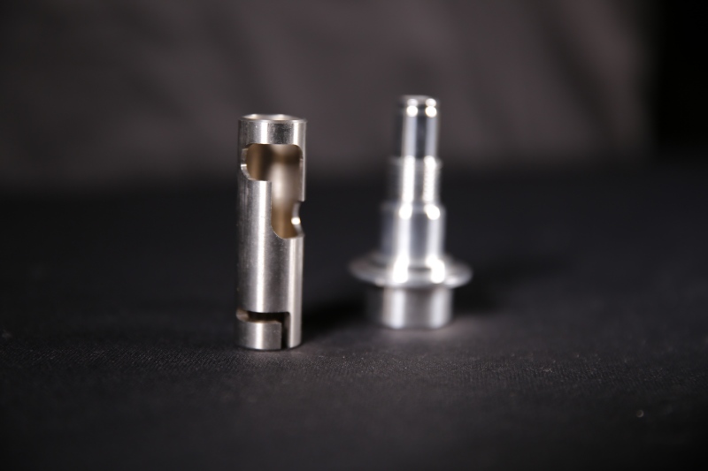 High-Performance CNC Precision Micro-Components | Custom Hardware & Fluid Connectors 